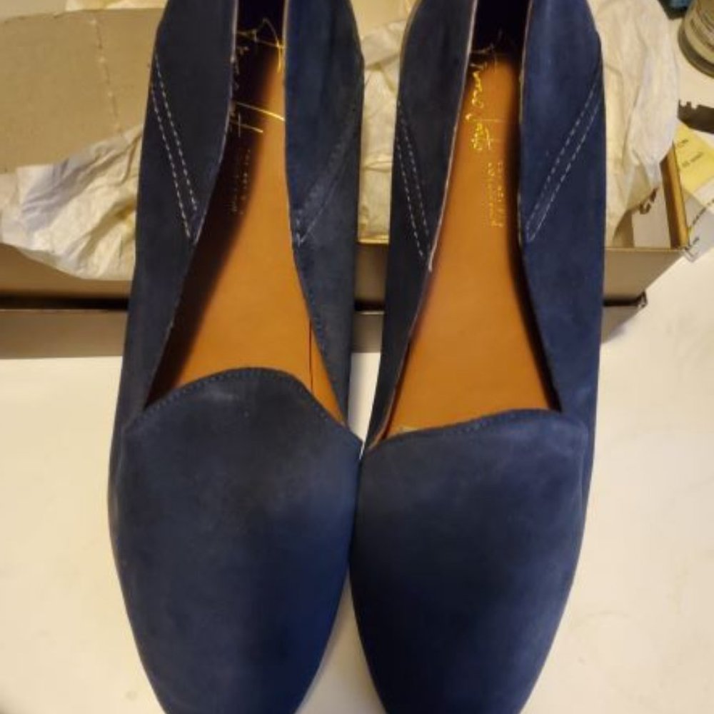 Franco Sarto Freeze Smoking Slipper Flat